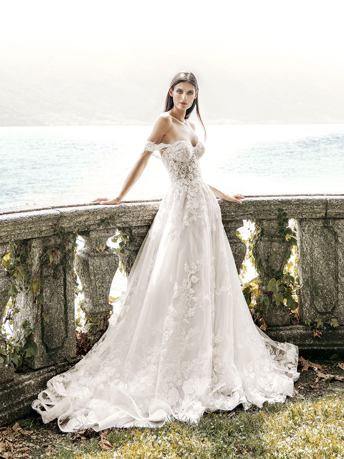 modello Comore collezione Dream's Love Alessandro Angelozzi Couture abiti da sposa