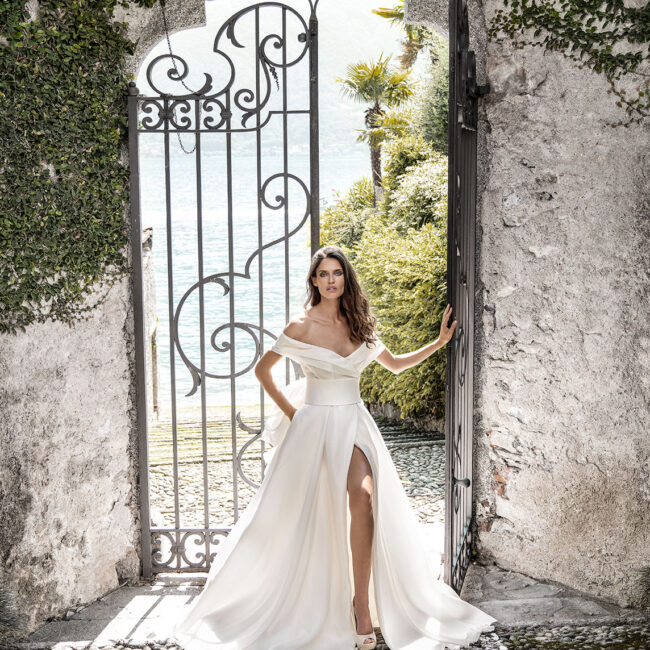 modello Giudecca collezione Dream's Love Alessandro Angelozzi Couture abiti da sposa
