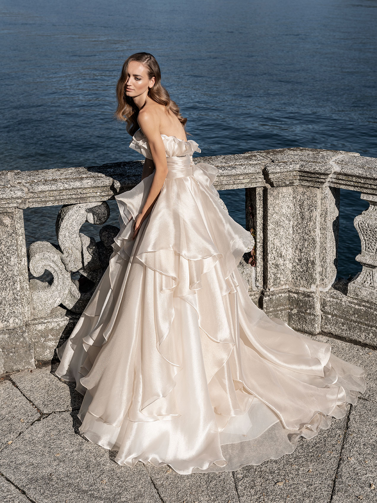 modello Vulcano collezione Dream's Love Alessandro Angelozzi Couture abiti da sposa